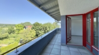 Terrasse - 2-Zimmer-Dachgeschoss-Wohnung mit zwei Terrassen und Tiefgaragenstellplatz