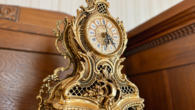 Detailbild Uhr - Luxuriöser Altbaucharme fußläufig zum Heiligen See