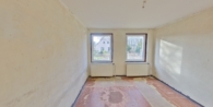 Zimmer 1 im EG - Sanierungsbedürftige Doppelhaushälfte mit großem Garten in Bornim