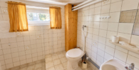 Gäste-WC - Original - Haus + Bungalow mit vielen Gestaltungsmöglichkeiten & weiterem Baufeld in Potsdam