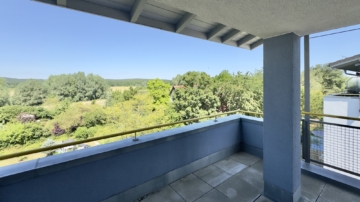 Wohnen wie im Reihenhaus – mit Terrasse, Souterrain und Grünblick, 14558 Nuthetal, Etagenwohnung