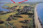 Grünfläche direkt am Bodden - Pferdekoppel ? - - Luftbild