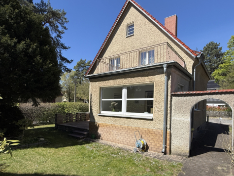 solides EFH ruhig gelegen im Grünen, Sonnenterrassen, 14632 Kleinmachnow, Einfamilienhaus