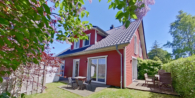 Blick auf das Haus - Ihr Rückzugsort auf Rügen: Zwei charmante Ferienwohnungen im skandinavischen Stil
