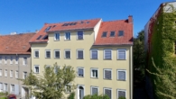 Frontansicht - Ruhig wohnen, zentral leben – 4 Zimmer mit Charakter, großem Balkon & Stellplatz im Innenhof