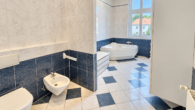 Badezimmer 2.OG Links - Es kommt auf die Größe an ! Zwei luxuriöse Altbauwohnungen im Herzen Potsdams.