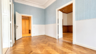 Blaues Zimmer 2.OG Links - Es kommt auf die Größe an ! Zwei luxuriöse Altbauwohnungen im Herzen Potsdams.
