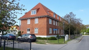 Schöne Dachgeschosswohnung mit Balkon & Stellplatz – Provisionsfrei, 18225 Kühlungsborn, Wohnung