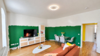 Wohnzimmer 2 - Altbaujuwel im Herzen Potsdams – mit Balkon und überdachter Loggia
