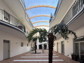 großzügige 2 Raum Wohnung im Chateau Palmeraie, 14469 Potsdam, Erdgeschosswohnung