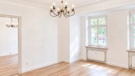 Raum 3 Bild 2 - Ideal geschnittene Gewerbeeinheit in ansprechenden Jugendstilhaus